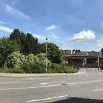 At Old Town Bridge Altstadt, Elbestrand, Fahrradweg, Schiffsanleger Apartment