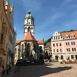At Old Town Bridge Altstadt, Elbestrand, Fahrradweg, Schiffsanleger Apartment *