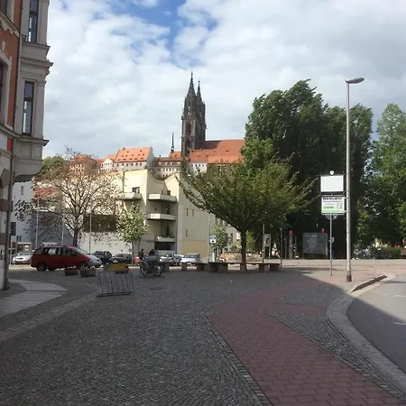 At Old Town Bridge Altstadt, Elbestrand, Fahrradweg, Schiffsanleger 아파트