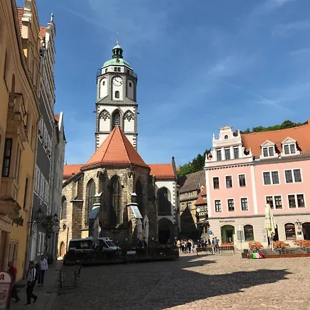 At Old Town Bridge Altstadt, Elbestrand, Fahrradweg, Schiffsanleger Apartment *