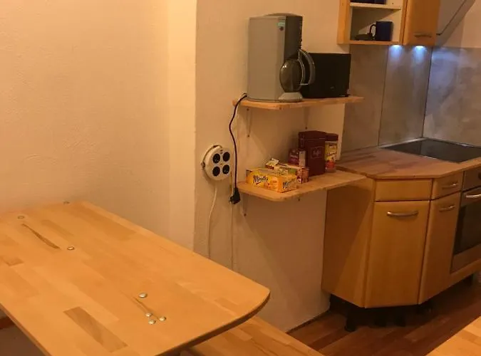 At Old Town Bridge Altstadt, Elbestrand, Fahrradweg, Schiffsanleger Apartment *