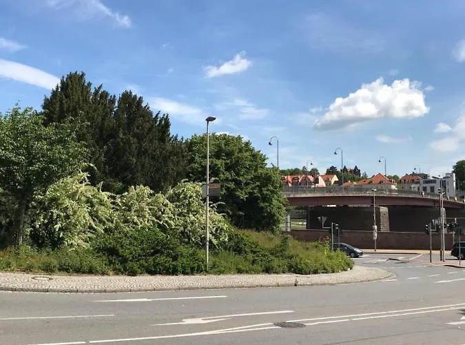 At Old Town Bridge Altstadt, Elbestrand, Fahrradweg, Schiffsanleger Apartment