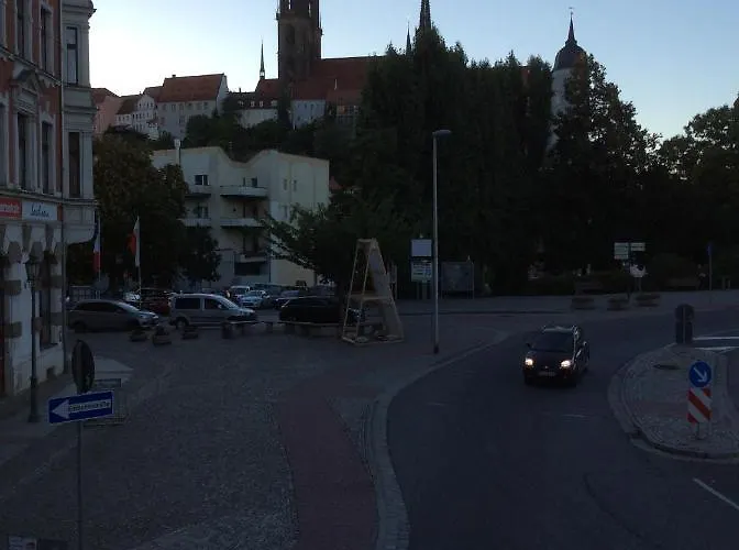 At Old Town Bridge Altstadt, Elbestrand, Fahrradweg, Schiffsanleger Apartment Meissen